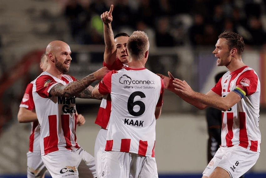 传中稍稍身 传中稍稍身